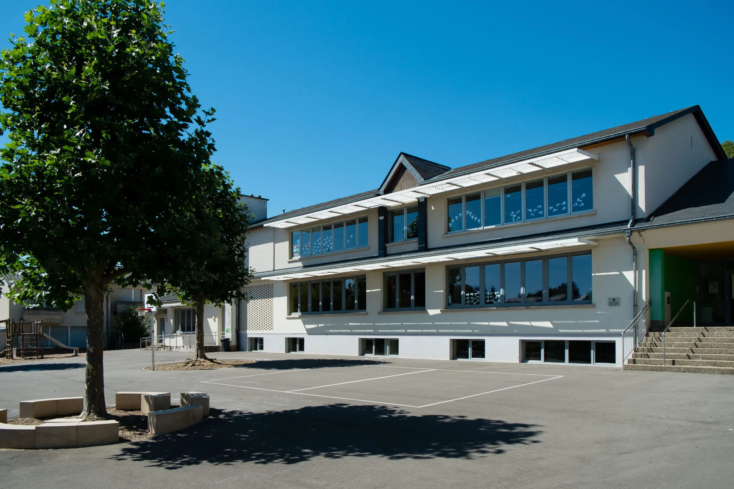2020-08-04-02 Ecole fondamentale Ennert der Buerg-Kanech